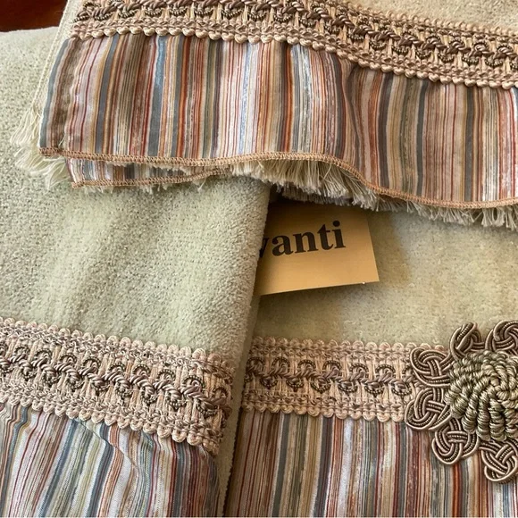 Avanti Braided Cuff Sage Medallion Stripe Towel Set, 7 towels NWT - Picture 8 of 16